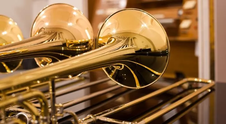 Името тромбон идва от италиански език