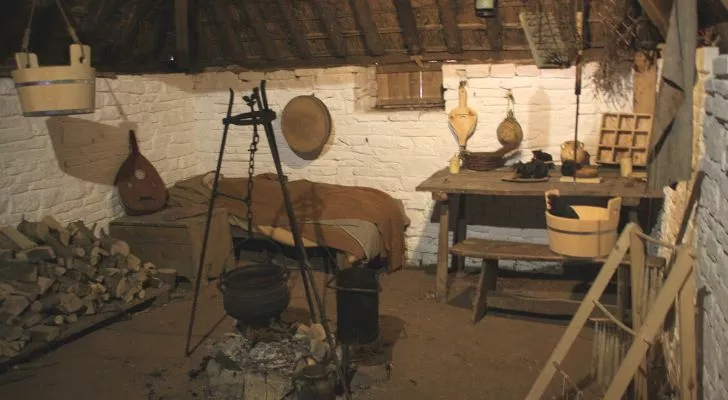 През Средновековието общите домове не са имали бетонни подове