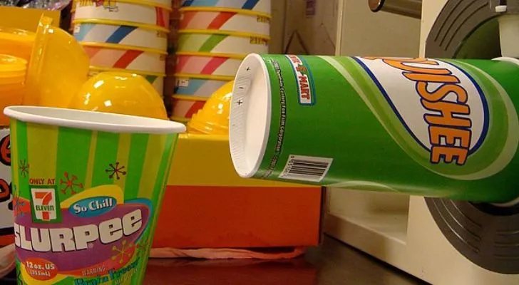 Slurpee чаши