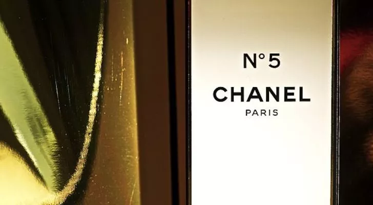 Бутилка парфюм Chanel No5